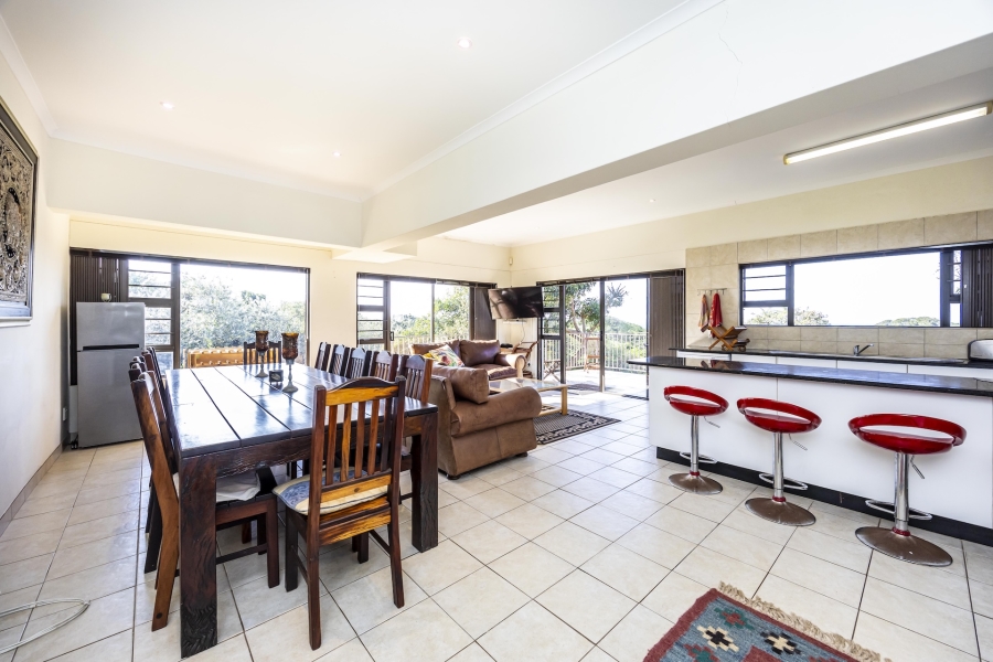 4 Bedroom Property for Sale in Cintsa East Eastern Cape